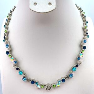Beautiful Lia Sophia Blue Green Crystal Station Necklace Silver Tone Adjustable
